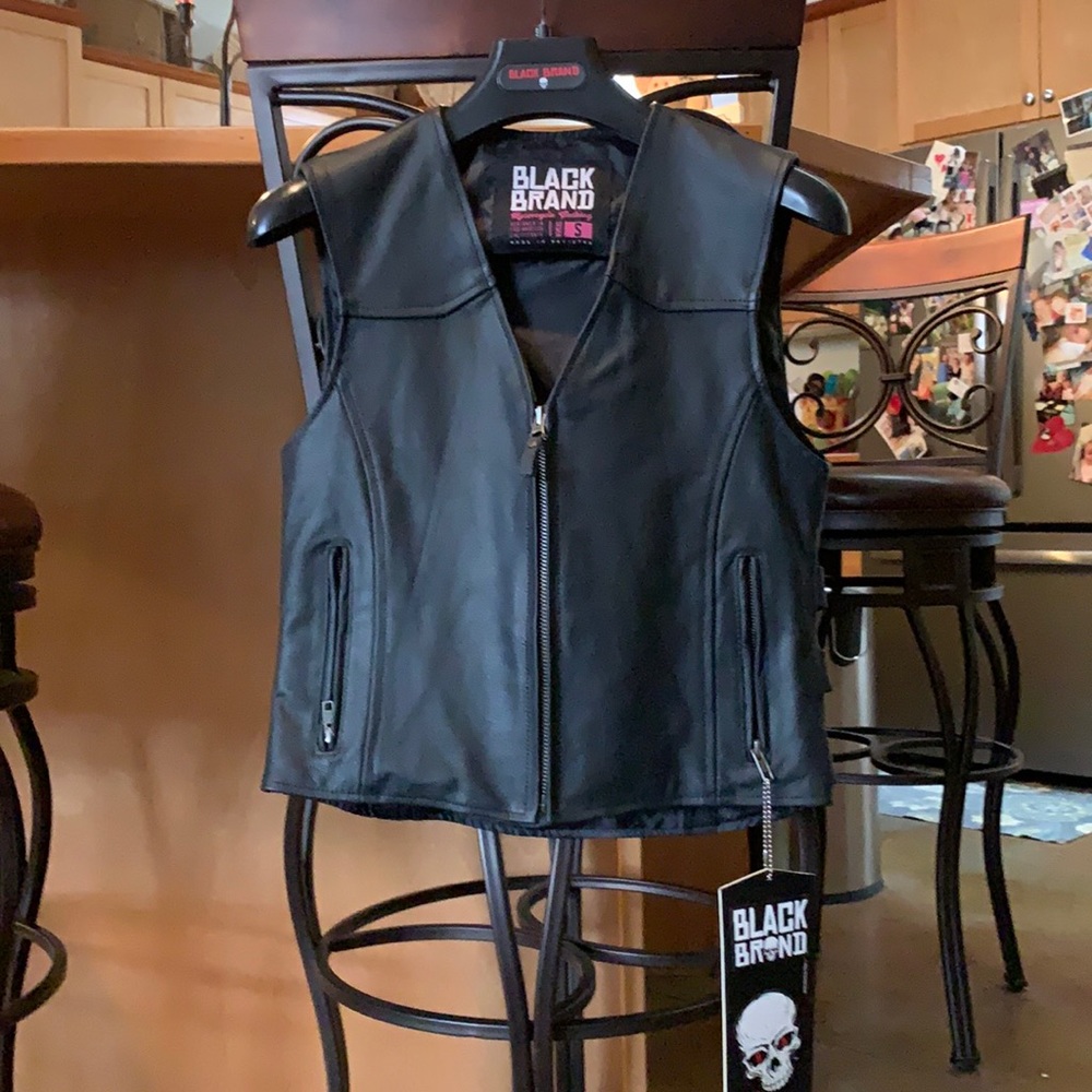 Motorcycle leather vest NWT